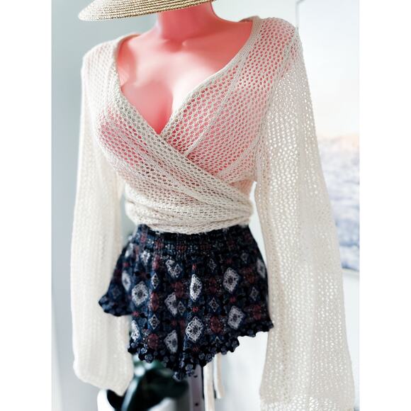 Woven Whispers of Wanderlust Frilly Flutter Shorts in Bohemian Tapestry Dreams - Picture 3 of 4
